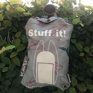 NWT Kavu Stuff It Bag